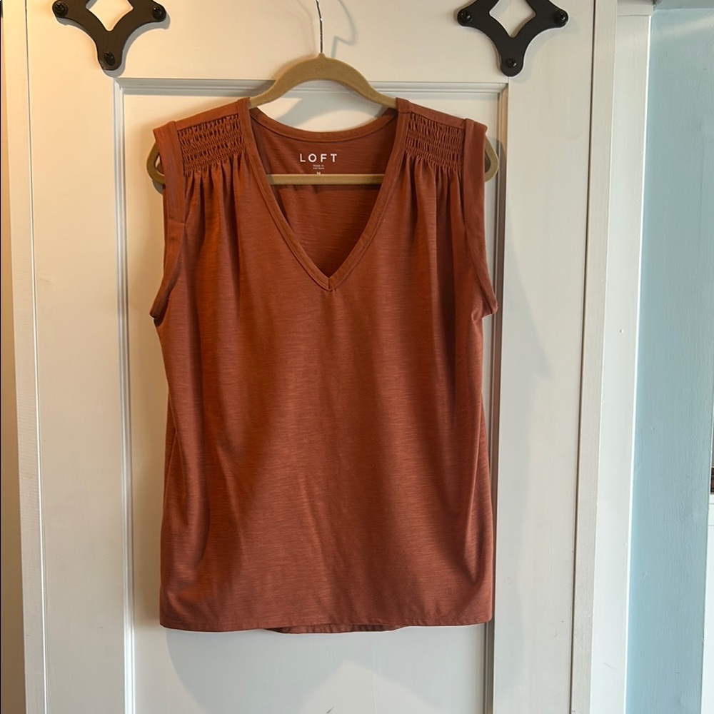 LOFT Women's Rust Sleeveless Top M